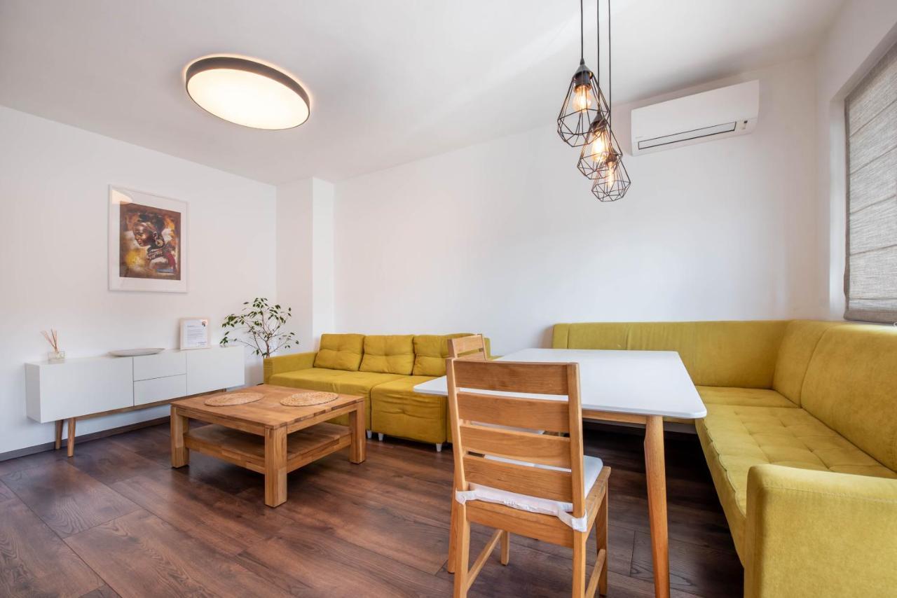 Cosy Apartment In Central Várna Kültér fotó