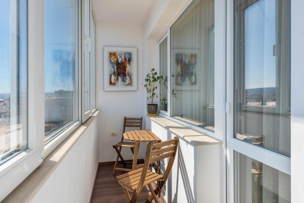 Cosy Apartment In Central Várna Kültér fotó